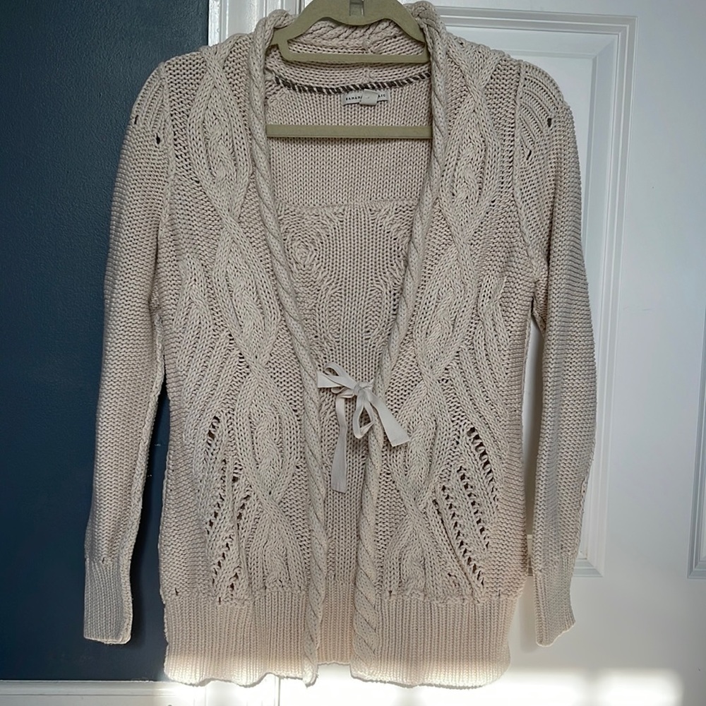 Womens cotton cable cream cardigan. Gorgeous piping sz Med  excellent condition
